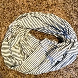 Lululemon striped blanket scarf